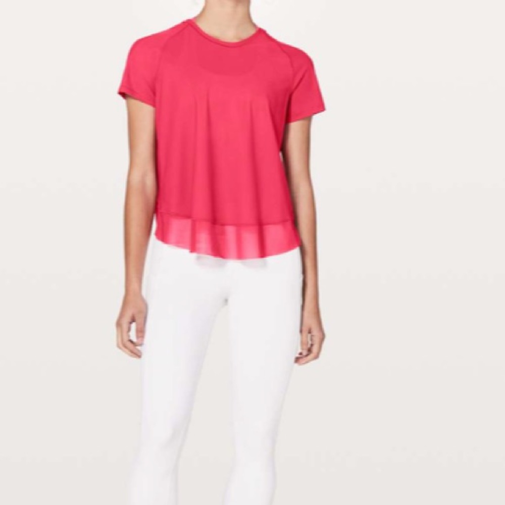 Lululemon Quick Pace Short Sleeve
Fuchsia Pink Size 12 - Picture 2 of 5